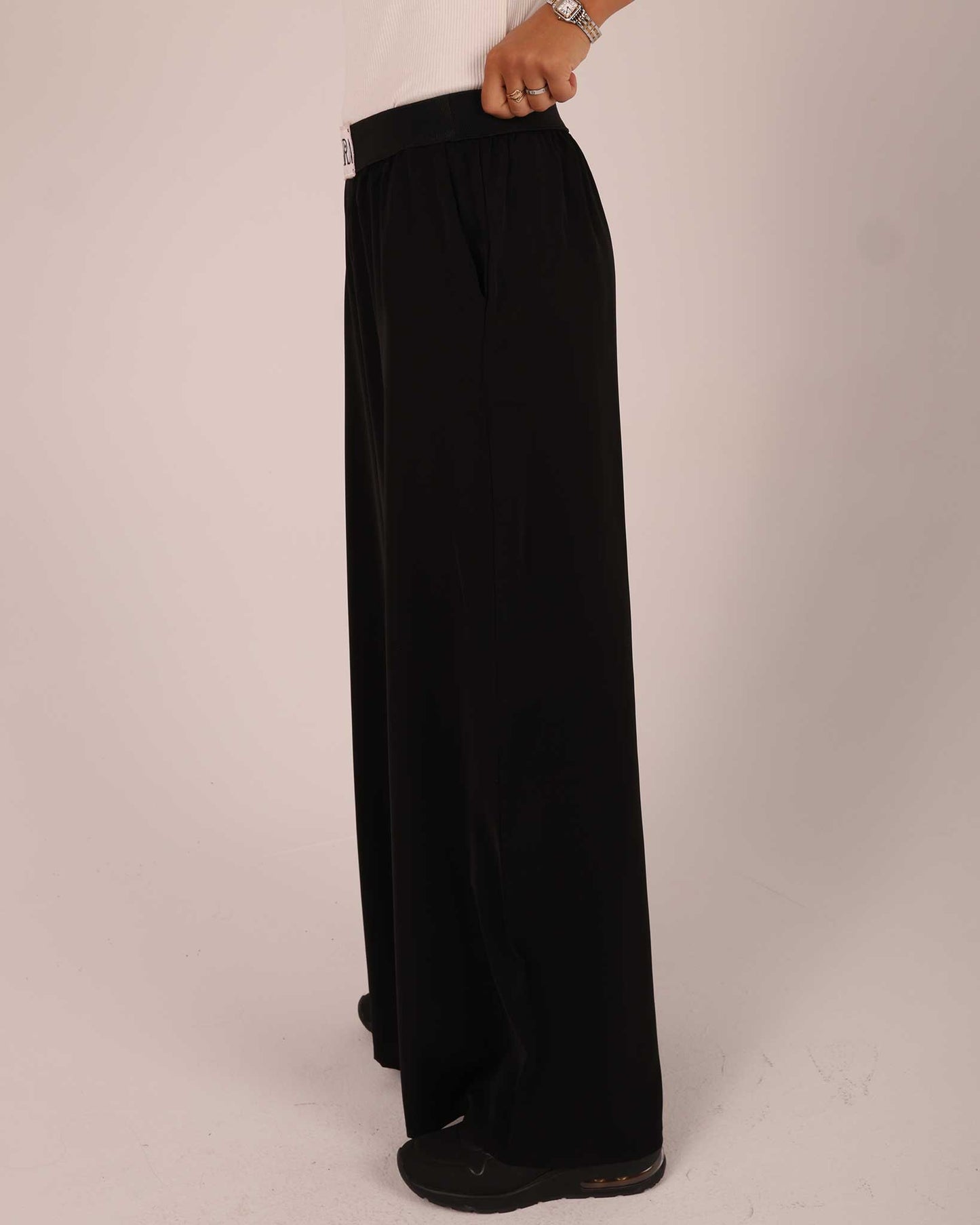 Flexfit High-Waist Street Trousers