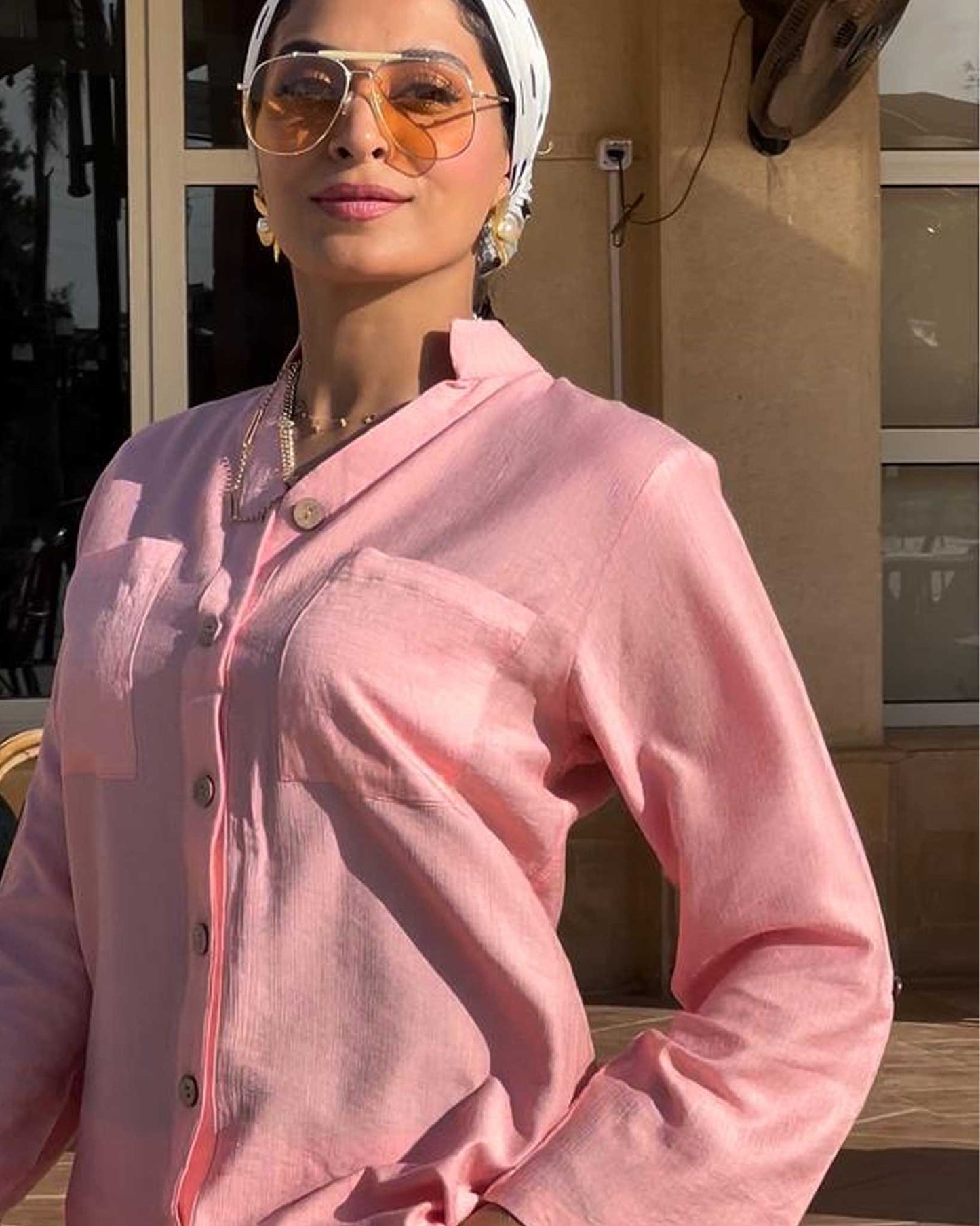Linen suit in airy pink