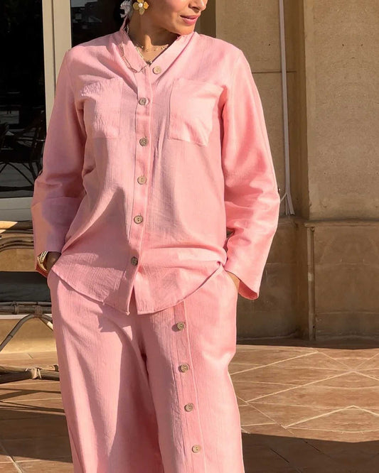 Linen suit in airy pink