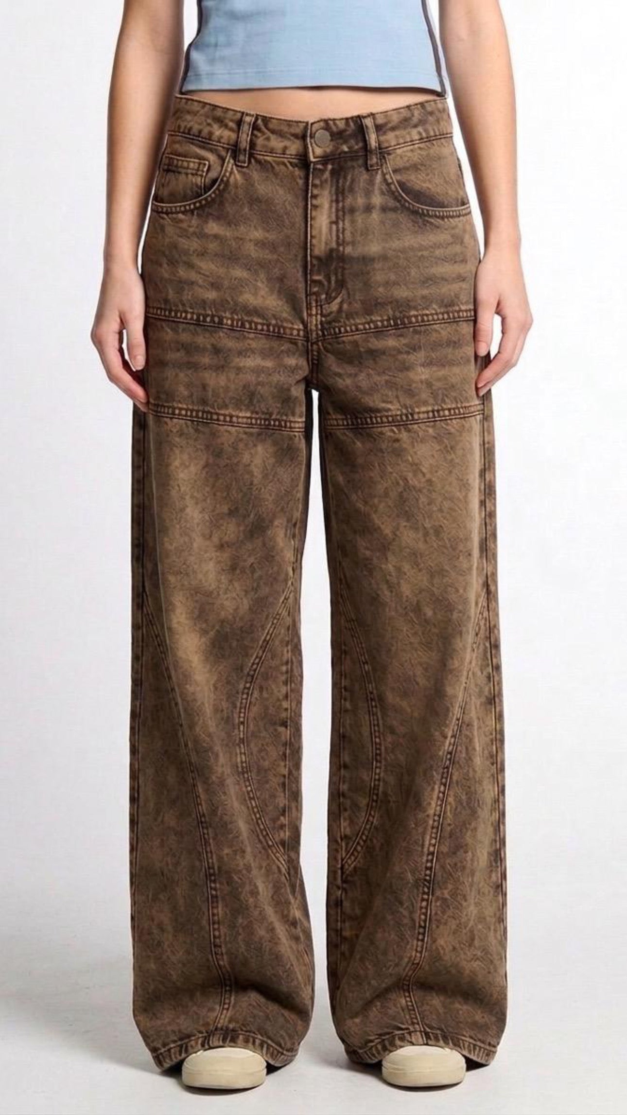 Vintage Wash Wide Leg Jeans - Brown